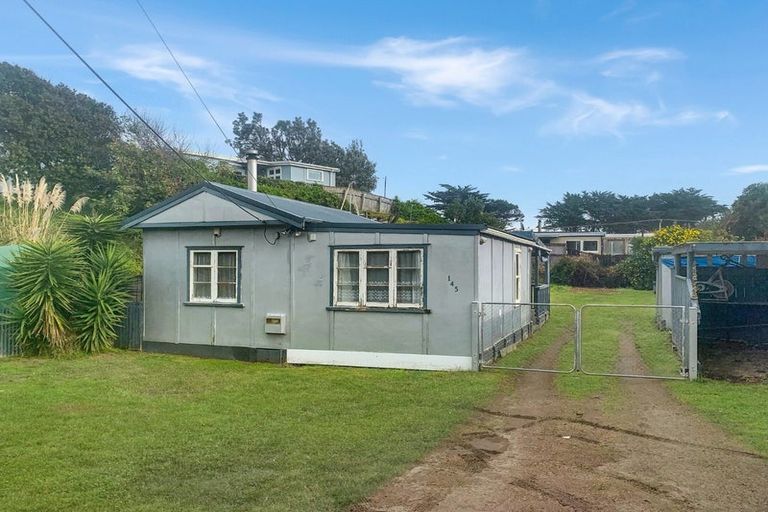 Photo of property in 145 Kahukura Avenue, Waitarere Beach, Levin, 5510