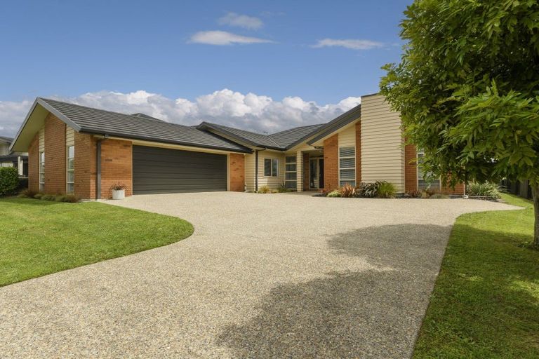 Photo of property in 56 Rexford Heights, Pyes Pa, Tauranga, 3112