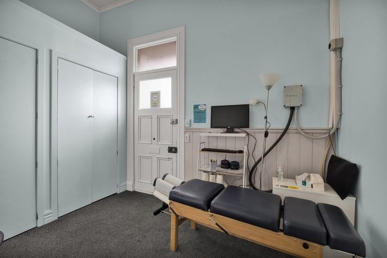 Photo of property in 77 Eliot Street, New Plymouth, 4310