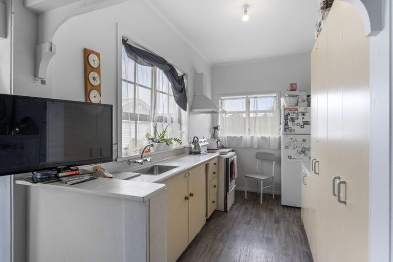 Photo of property in 8 Holyoake Street, Whanganui East, Whanganui, 4500