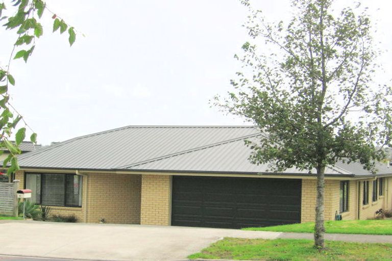 Photo of property in 47 Ponderosa Drive, Oteha, Auckland, 0632