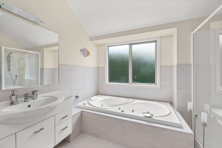 Photo of property in 19 Newton Watts Drive, Kerikeri, 0294