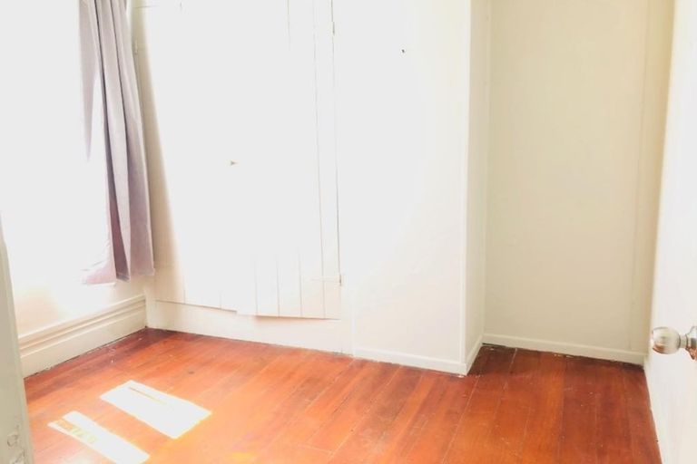 Photo of property in 24-25/66 Mount Eden Road, Mount Eden, Auckland, 1024
