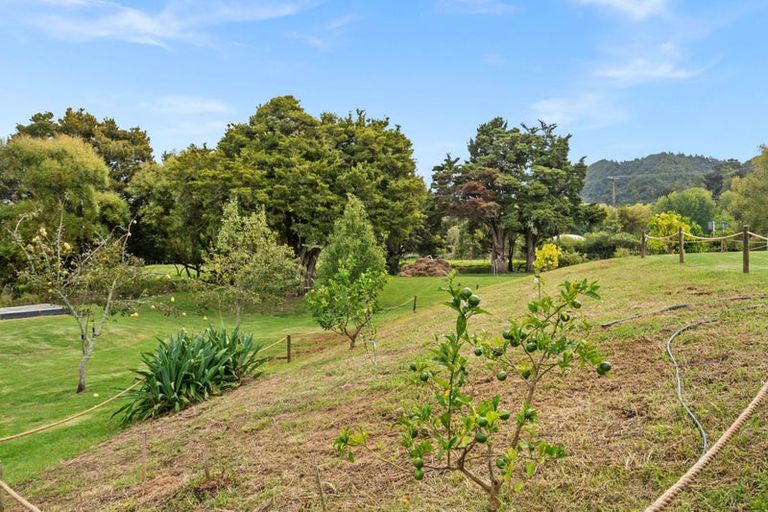 Photo of property in 6 Tavinor Road, Otaika, Whangarei, 0170