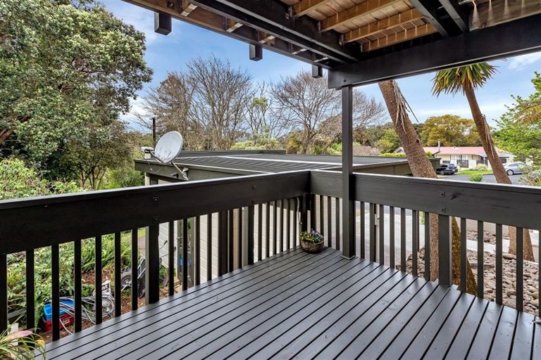 Photo of property in 17 Kowhai Park Road, Maunu, Whangarei, 0110