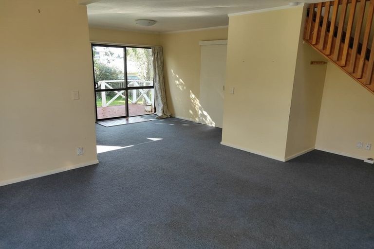 Photo of property in 22 Oratu Place, Manurewa, Auckland, 2102