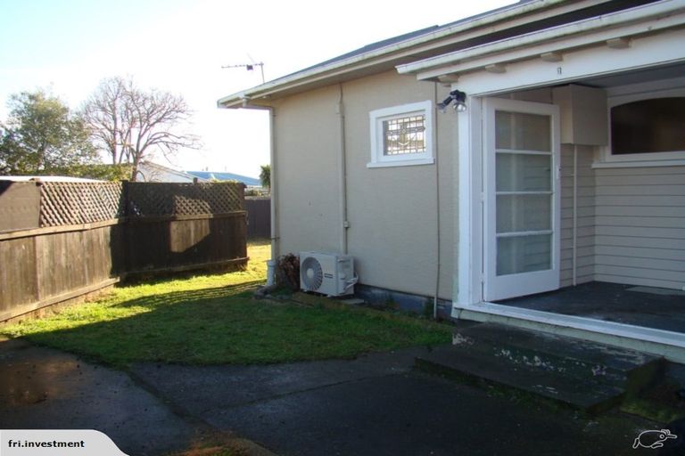 Photo of property in 1/79 Rowan Avenue, Aranui, Christchurch, 8061