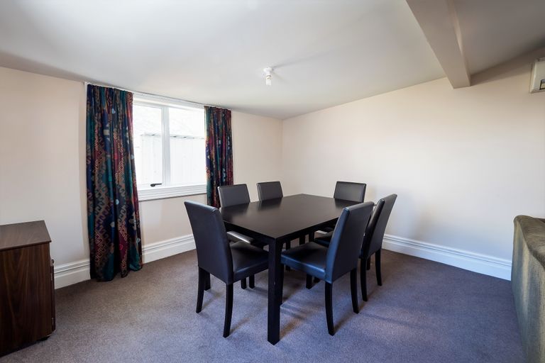 Photo of property in 30 Somerset Crescent, Spreydon, Christchurch, 8024