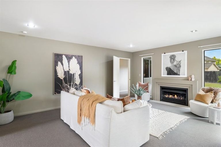 Photo of property in 4 Ada Place, Lake Hayes, Queenstown, 9304