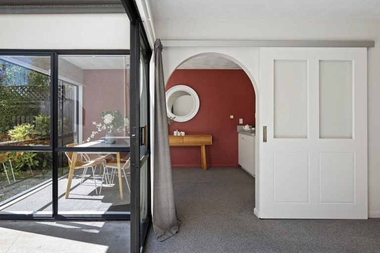 Photo of property in 3/264 Riccarton Road, Upper Riccarton, Christchurch, 8041