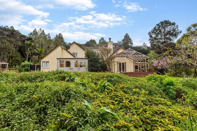 Photo of property in 32 Kereru Grove, Greenhithe, Auckland, 0632