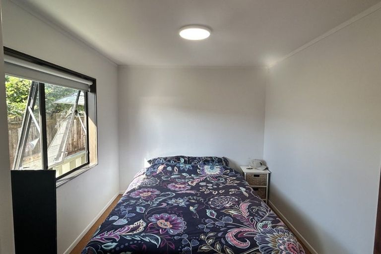 Photo of property in 3 Hodgkins Road, Waikanae Beach, Waikanae, 5036