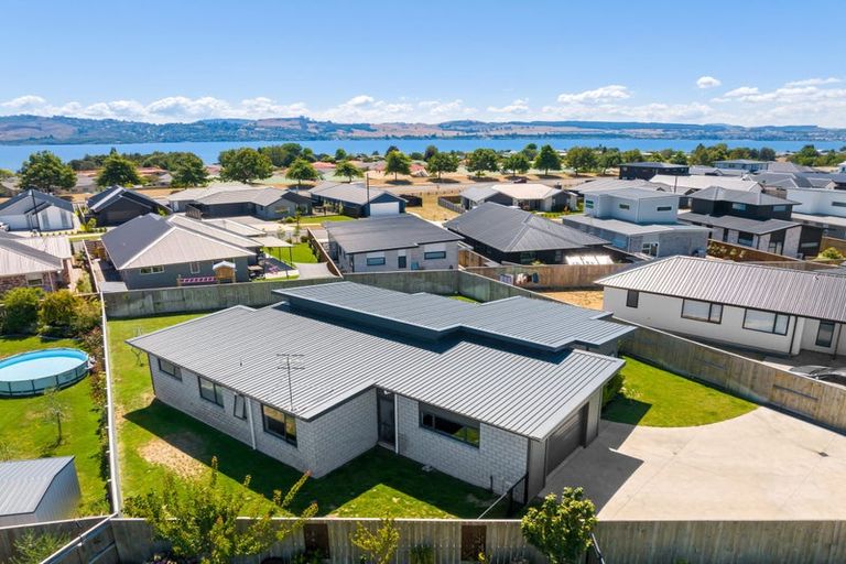 Photo of property in 16 Tawhai Crescent, Wharewaka, Taupo, 3330