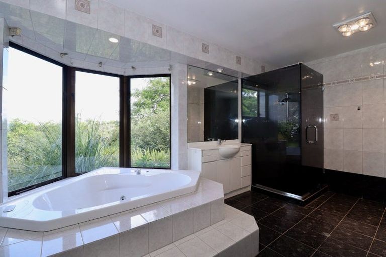 Photo of property in 7 Broomfields Road, Whitford, Howick, 2571