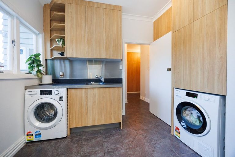 Photo of property in 59 Te Awe Awe Street, Hokowhitu, Palmerston North, 4410