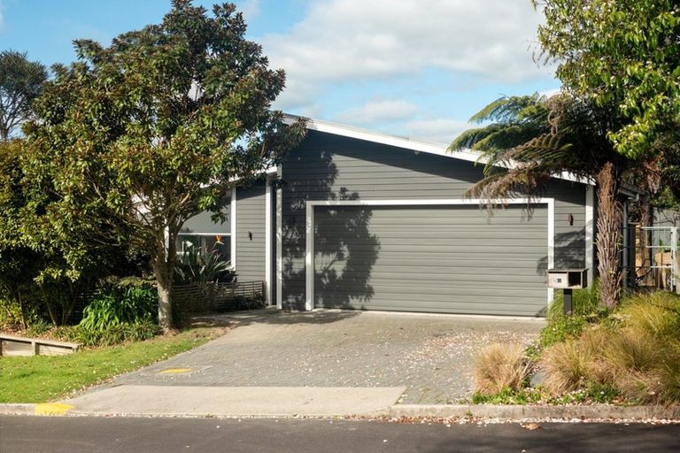 Photo of property in 53 Grantston Drive, Pyes Pa, Tauranga, 3112
