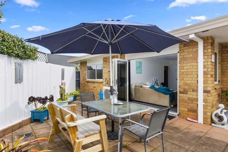 Photo of property in 496b Devonport Road, Tauranga South, Tauranga, 3112