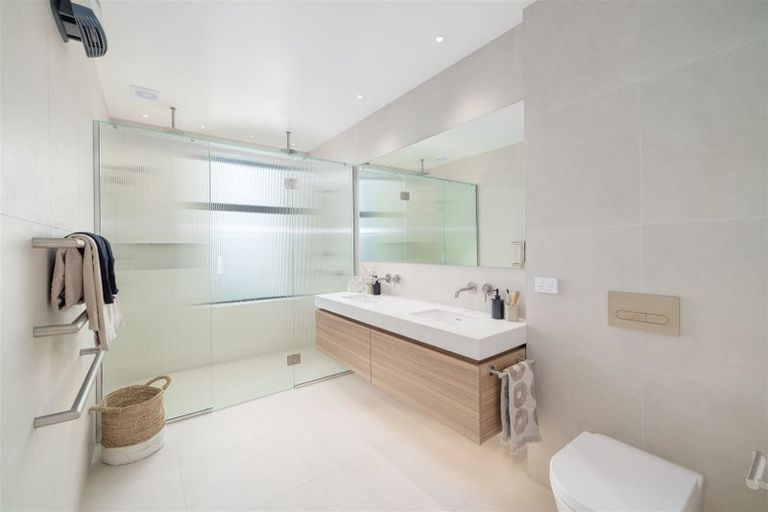 Photo of property in 2 Steve Askin Drive, Cracroft, Christchurch, 8022