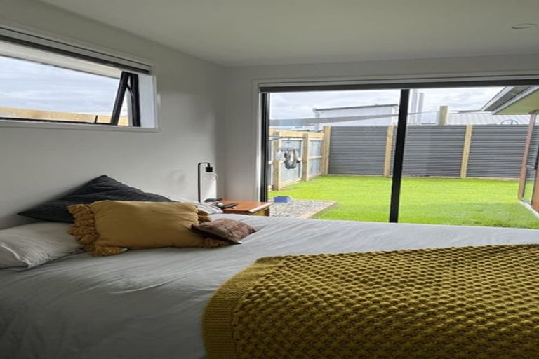 Photo of property in 16 Renfrew Street, Waikiwi, Invercargill, 9810