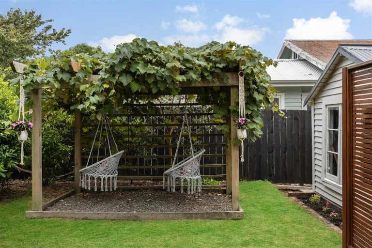 Photo of property in 1 Casey Avenue, Fairfield, Hamilton, 3214