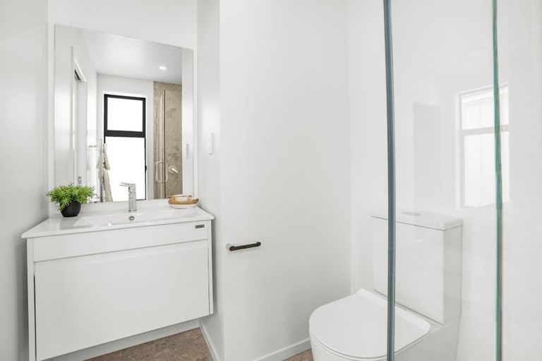 Photo of property in 15/10 Pascoe Avenue, Paremata, Porirua, 5026