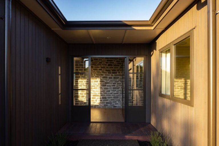 Photo of property in 88 Foster Lane, Havelock North, 4172