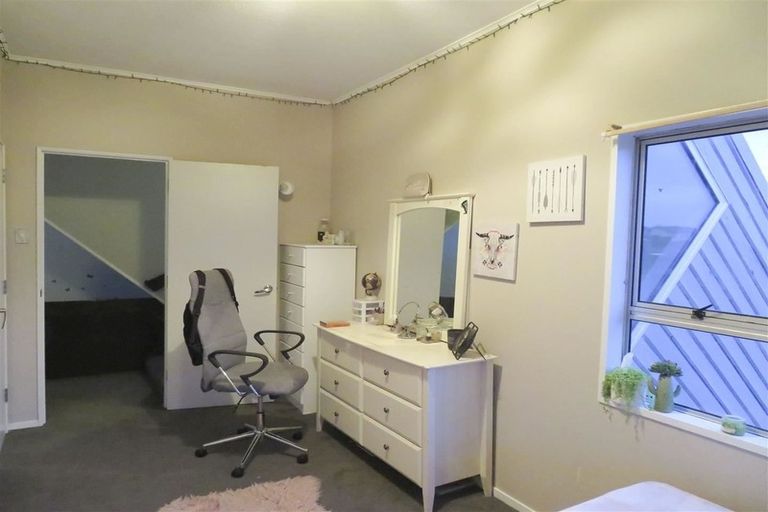 Photo of property in 4 Aotea Crescent, Gore, 9710