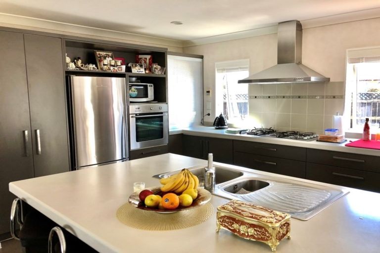 Photo of property in 175 Wattle Farm Road, Wattle Downs, Auckland, 2103