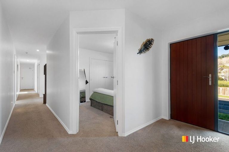 Photo of property in 1 White Hart Lane, Mosgiel, 9024