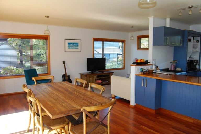 Photo of property in 250a Waikawa Road, Waikawa, Picton, 7220