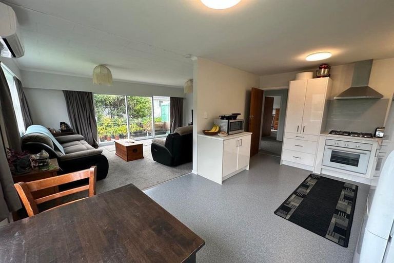 Photo of property in 65a Alexander Road, Raumati Beach, Paraparaumu, 5032