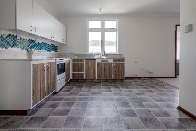 Photo of property in 28 Mills Street, Runanga, 7803