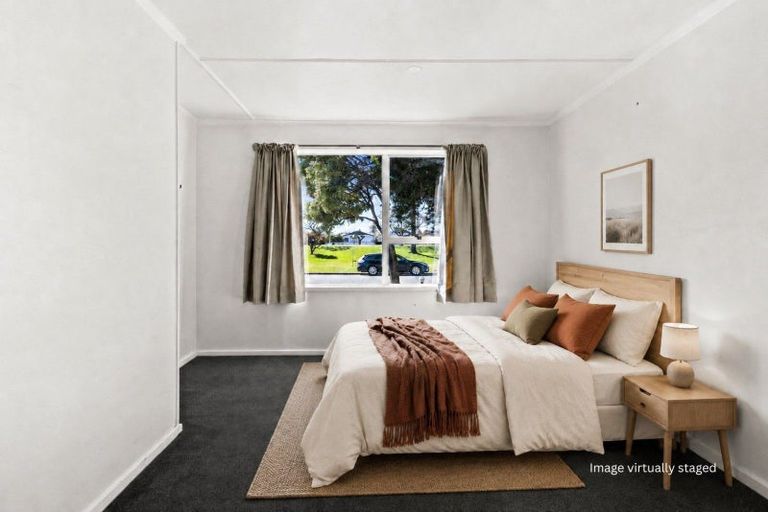 Photo of property in 60 Douglas Mclean Avenue, Marewa, Napier, 4110