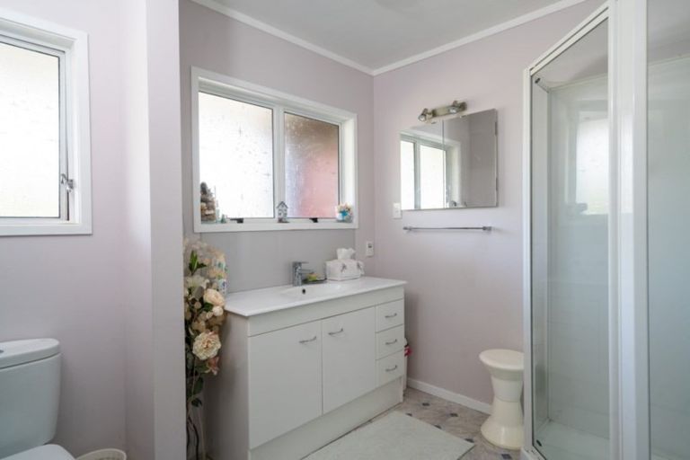 Photo of property in 1/7 Kathleen Place, Rainbow Point, Taupo, 3330