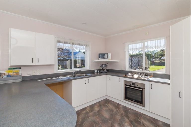Photo of property in 31 Rimu Street, Levin, 5510