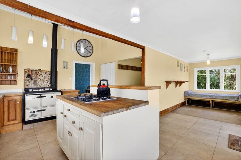 Photo of property in 24a Waterview Crescent, Kaiwaka, 0573
