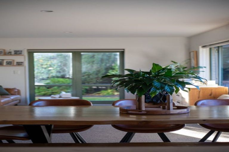 Photo of property in 488a Bower Avenue, Parklands, Christchurch, 8083