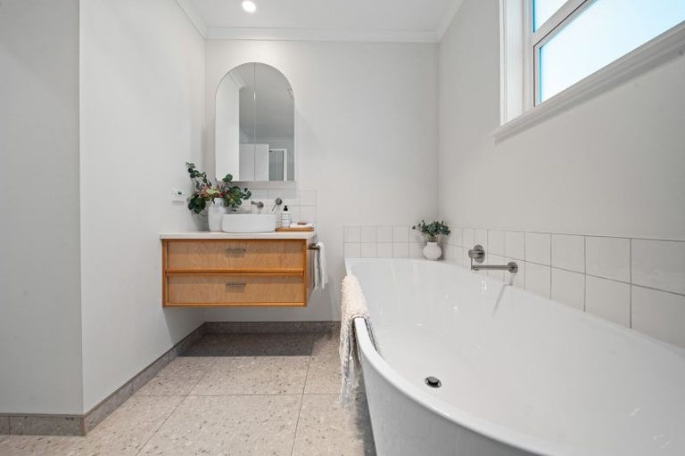 Photo of property in 43 West Street, Greytown, 5712