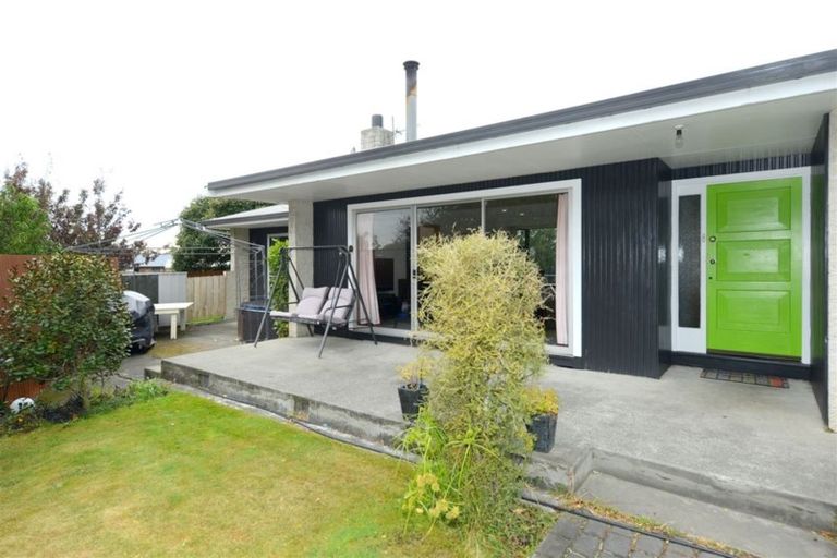 Photo of property in 125a Shortland Street, Wainoni, Christchurch, 8061