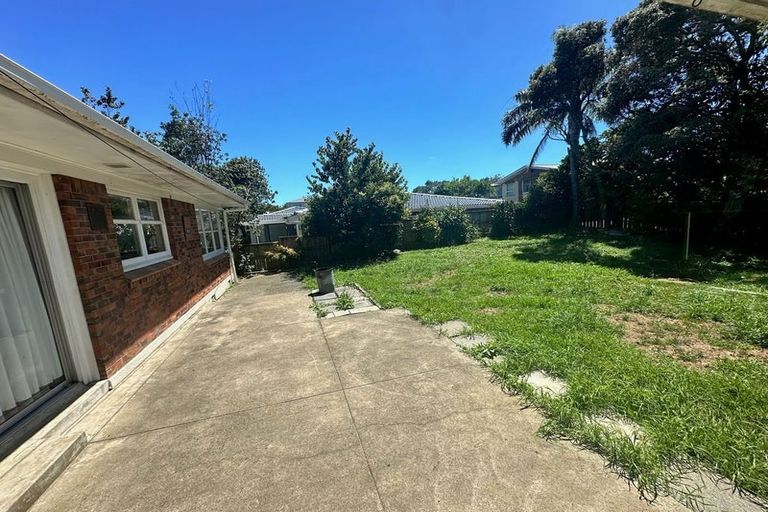 Photo of property in 7 Freshney Place, Hillpark, Auckland, 2102