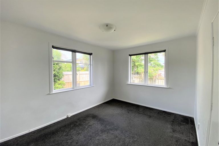 Photo of property in 85 Sturges Road, Henderson, Auckland, 0612