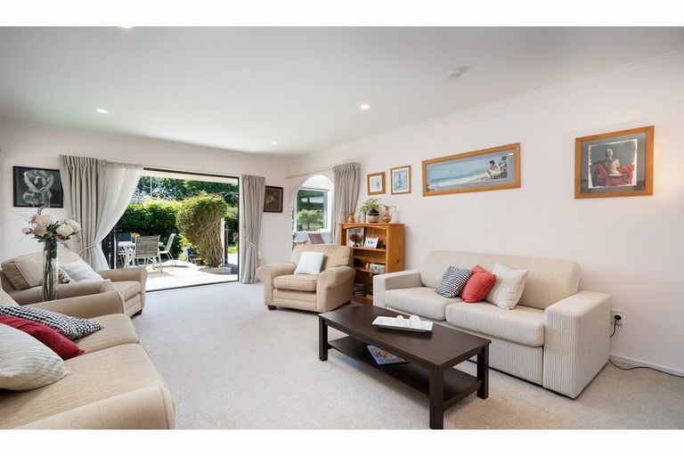 Photo of property in 75 Frankleigh Street, Somerfield, Christchurch, 8024