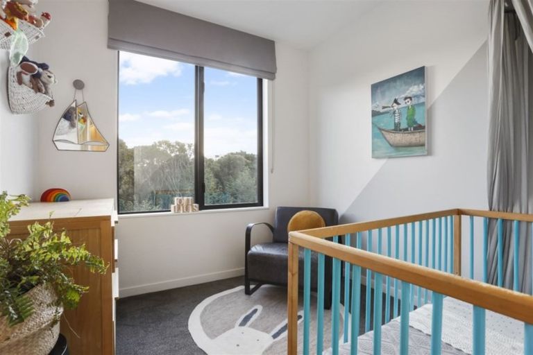 Photo of property in Sugar Lane Apartments, 13/31 Rawene Road, Birkenhead, Auckland, 0626