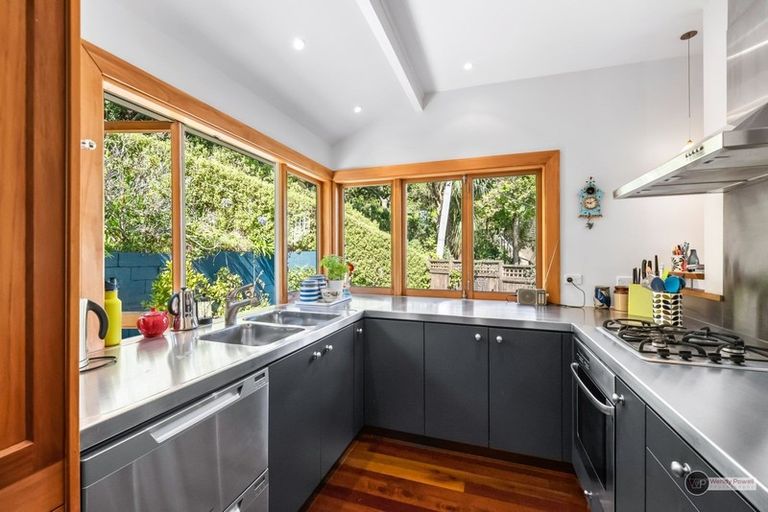 Photo of property in 65 Bombay Street, Ngaio, Wellington, 6035