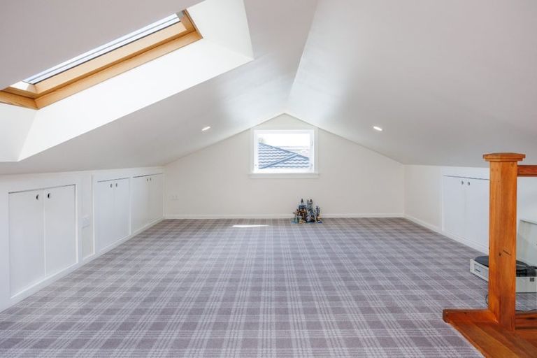 Photo of property in 8 Karaka Street, Hokowhitu, Palmerston North, 4410