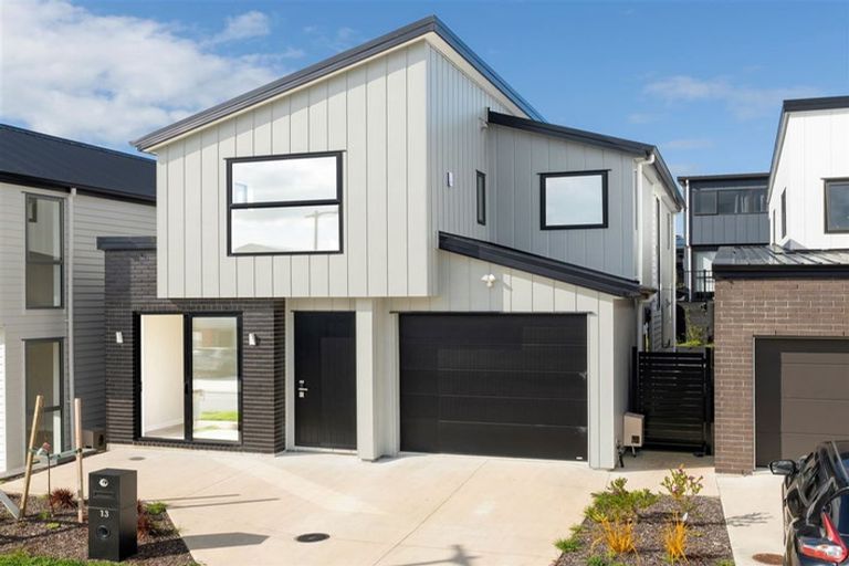 Photo of property in 13 Kapehu Road, Silverdale, 0932