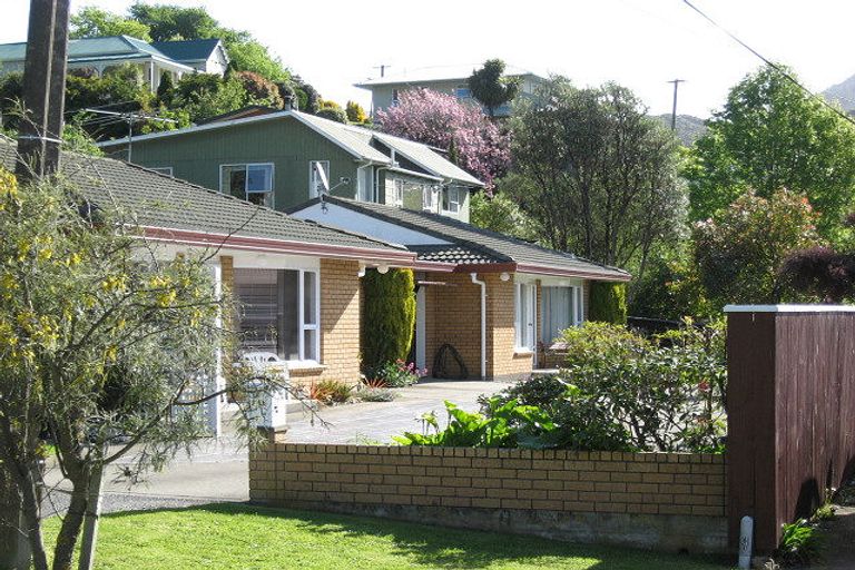 Photo of property in 71 Devon Street, Picton, 7220