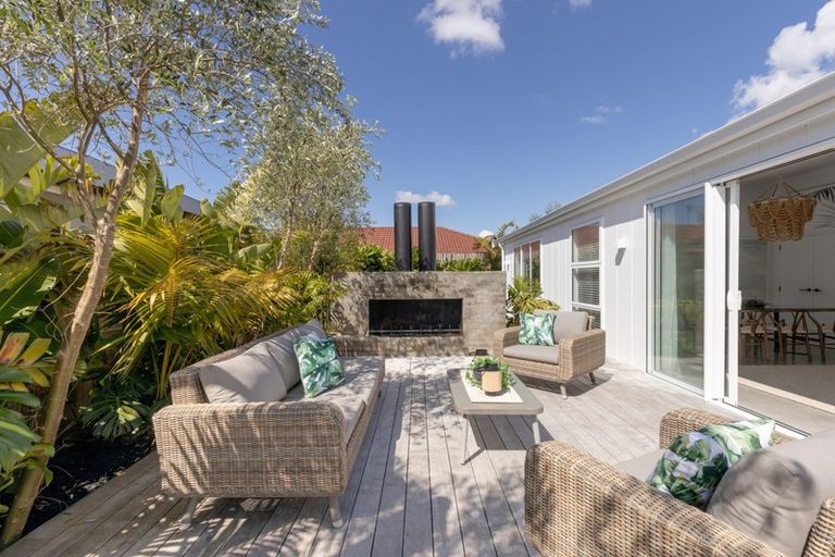 Photo of property in 55 Awatira Drive, Papamoa Beach, Papamoa, 3118