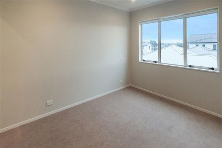 Photo of property in 73 Whenuapai Drive, Whenuapai, Auckland, 0618