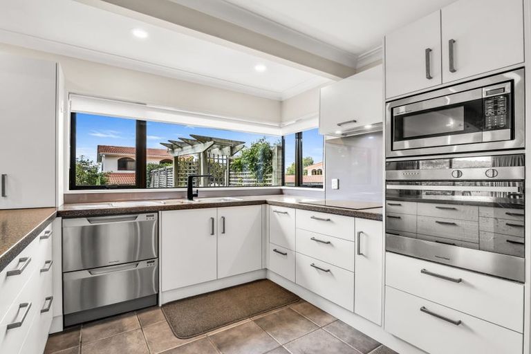 Photo of property in 6b Matipo Avenue, Pomare, Rotorua, 3015